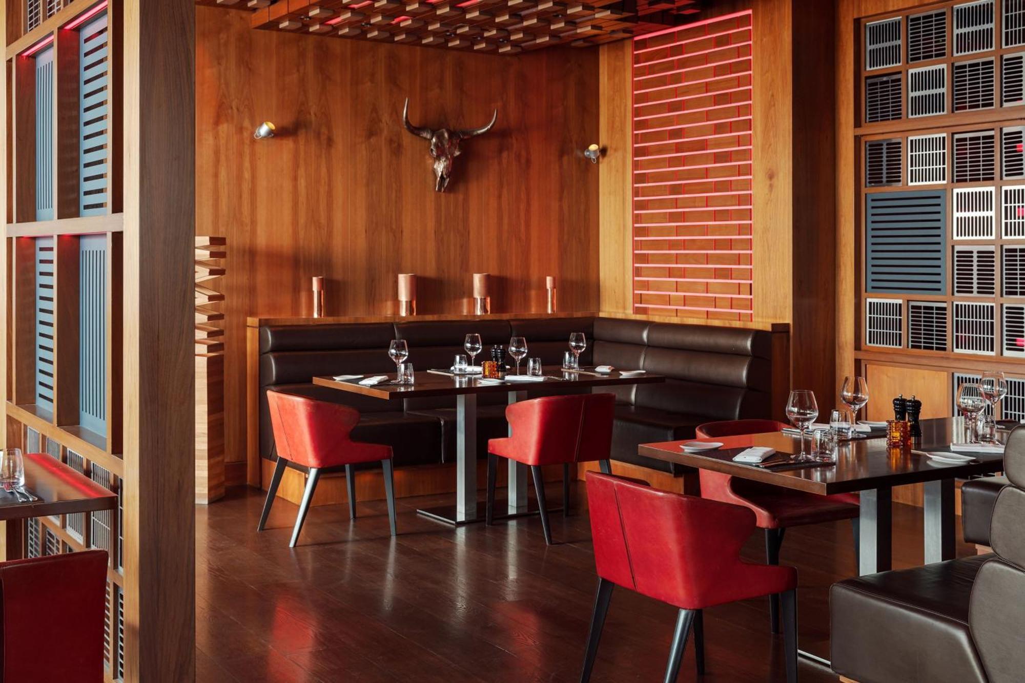 Jw Marriott Absheron Baku Hotel Luaran gambar Interior of a restaurant