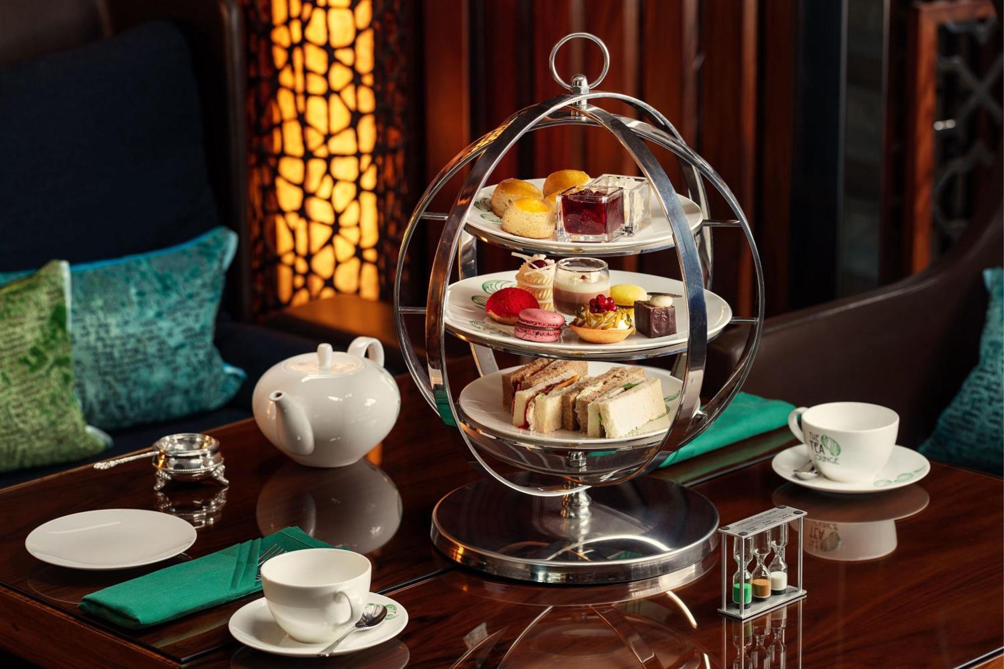 Jw Marriott Absheron Baku Hotel Luaran gambar Afternoon tea at the Emirates Palace Hotel, Abu Dhabi