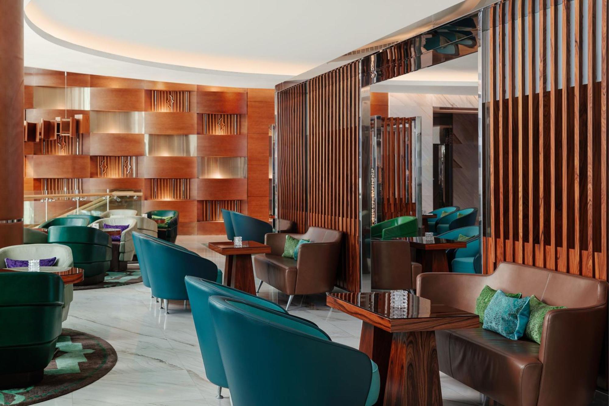 Jw Marriott Absheron Baku Hotel Luaran gambar The lounge at the airport