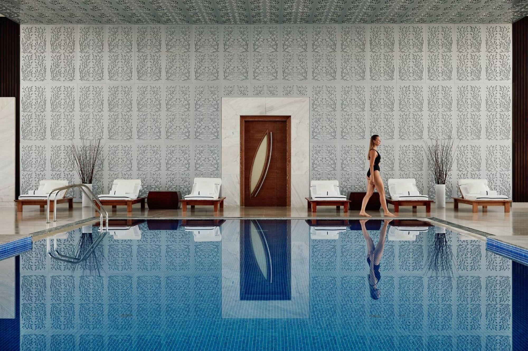 Jw Marriott Absheron Baku Hotel Luaran gambar The pool at the Four Seasons Hotel, Istanbul