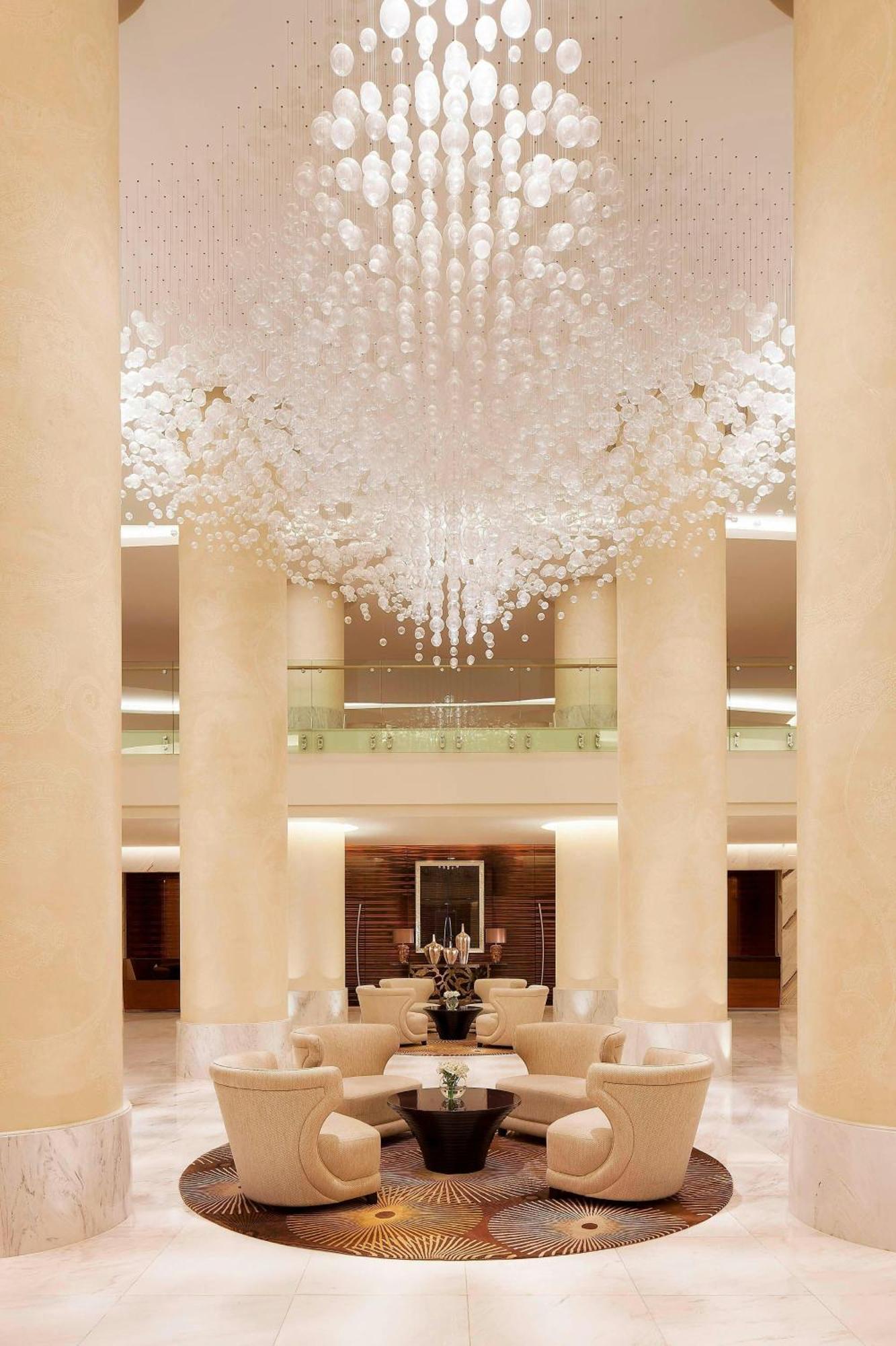 Jw Marriott Absheron Baku Hotel Luaran gambar The lobby of the Ritz-Carlton, DIFC